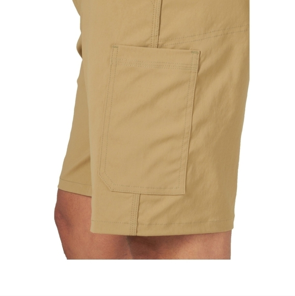 NWT Wrangler Big Men's Outdoor Performance Utility Short, Elmwood, Size 46 - Picture 7 of 12